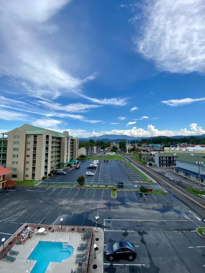 River Place Condos #411 3Bd Пиджен Фордж Екстериор снимка