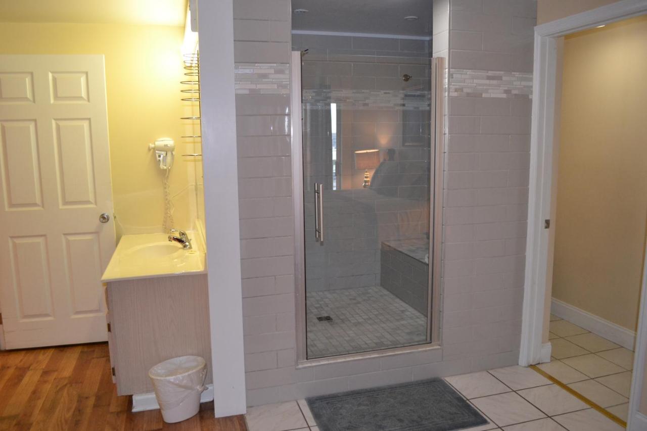 River Place Condos #411 3Bd Пиджен Фордж Екстериор снимка