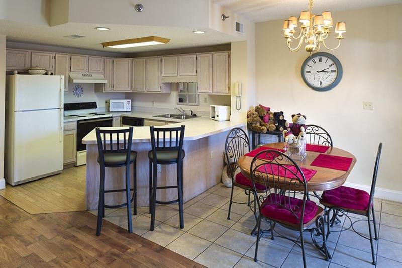 River Place Condos #411 3Bd Пиджен Фордж Екстериор снимка